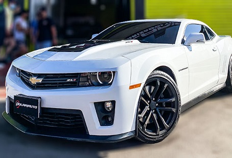 Detailing y limpieza profesional del vehículo